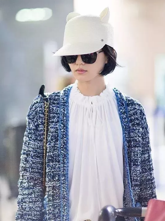 今年秋冬最chic！原來(lái)短發(fā)和帽子這么配??！