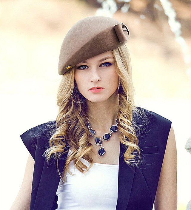 秋冬想凹時(shí)尚造型怎么能沒(méi)有它？