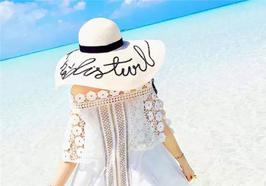 夏日助攻女神出行的高顏值草編防曬帽